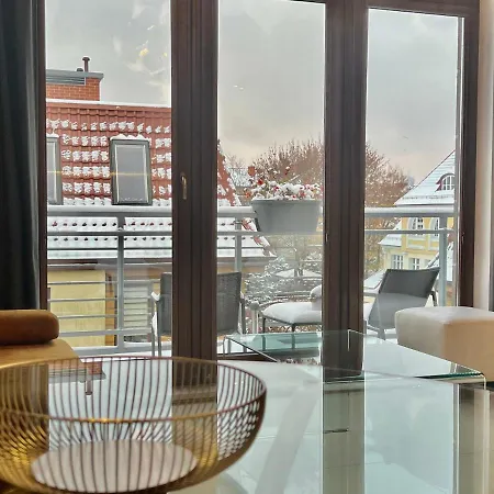 House Apartament *